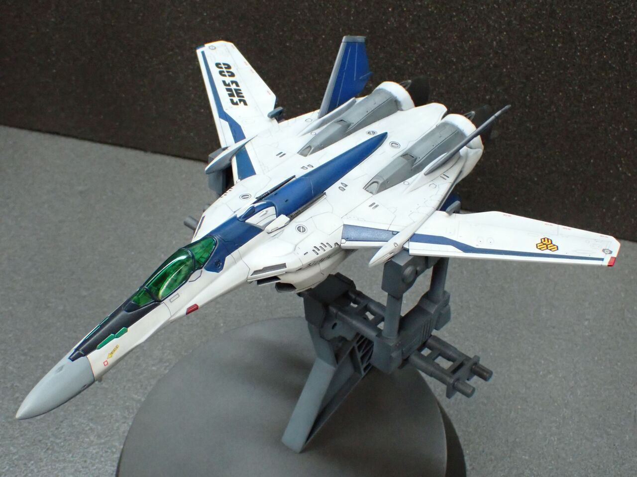 戦闘機模型　まとめ売り 航空自衛隊のF-2B戦闘機やイラン空軍F-14Aトムキャットなど1/72