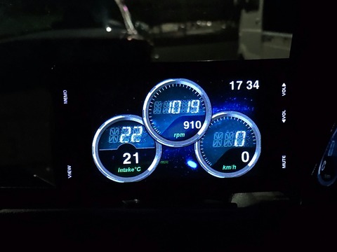 CENTER_0002_BURST20251105173446318