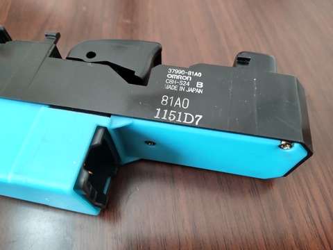 CENTER_0001_BURST20220918094752732_COVER