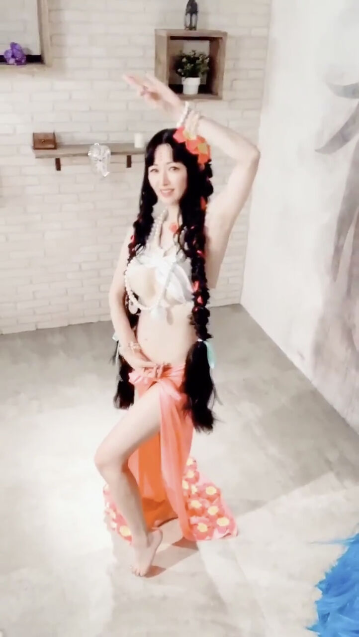 田中理恵さん 41 自身が務めるキャラクターのコスプレでえちえちになってしまうｗｗｗｗｗｗ なんj地獄