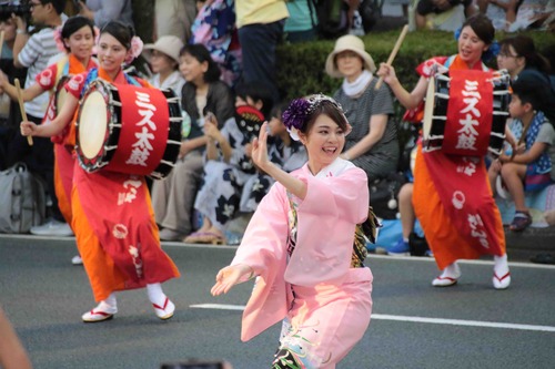 716DF3D6-7E2C-4939-9957-8109DA0FDC0F