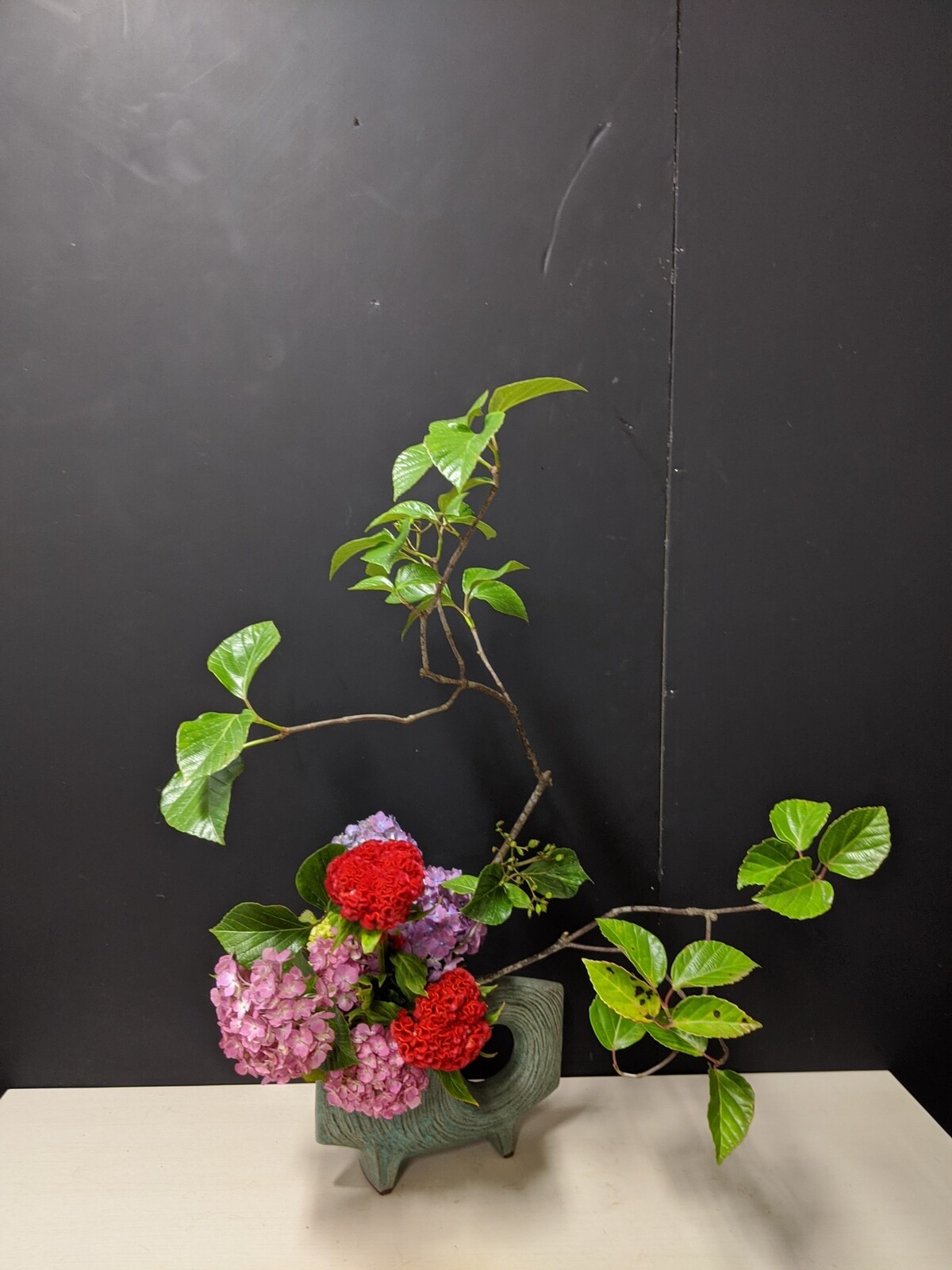 紫陽花の水揚げ 草月流上村春洸ぎゃらりー