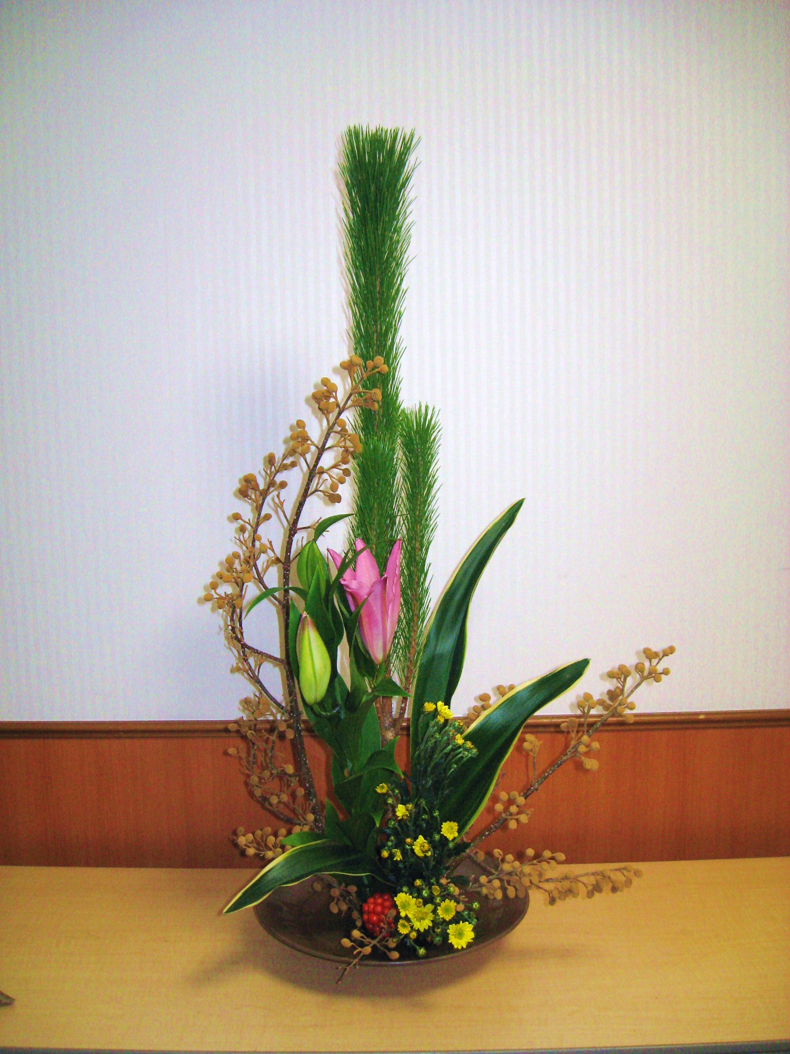 万年青 草月流上村春洸ぎゃらりー