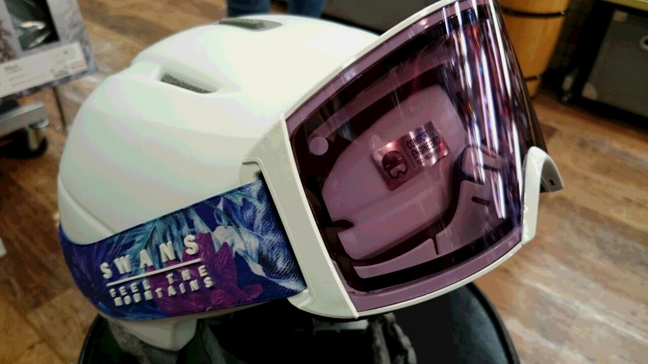 待ちに待った新製品 Proski Shop Aspen