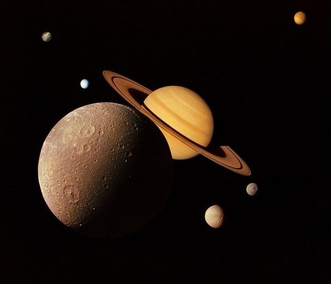 saturn-640988_640