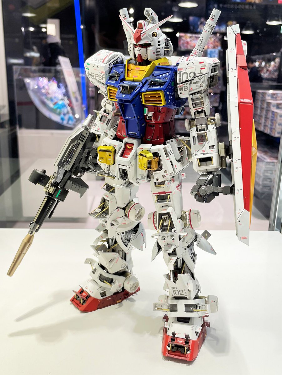 川口名人制作の Pg Unleashed 1 60 Rx 78 2 ガンダム の展示 ガンダムベース東京 フィギュア情報 川口名人制作の Pg Unleashed 1 60 Rx 78 2 ガンダム の展示 ガンダムベース東京 フィギュア情報