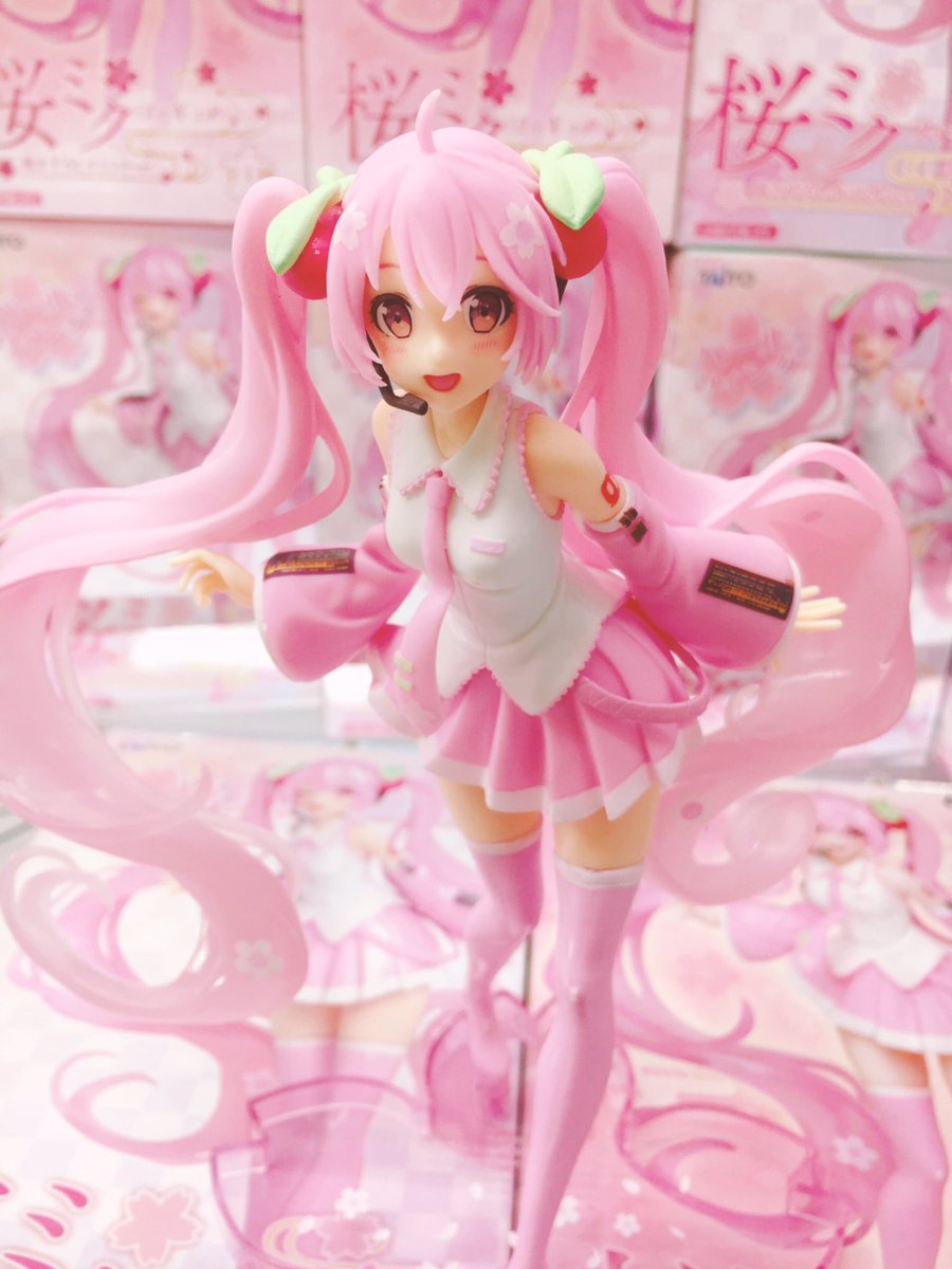 桜ミク フィギュア 描き下ろしイラストver U35先生描き下ろしイラストを使用した桜ミクのスケールフィギュアが登場 フィギュア情報