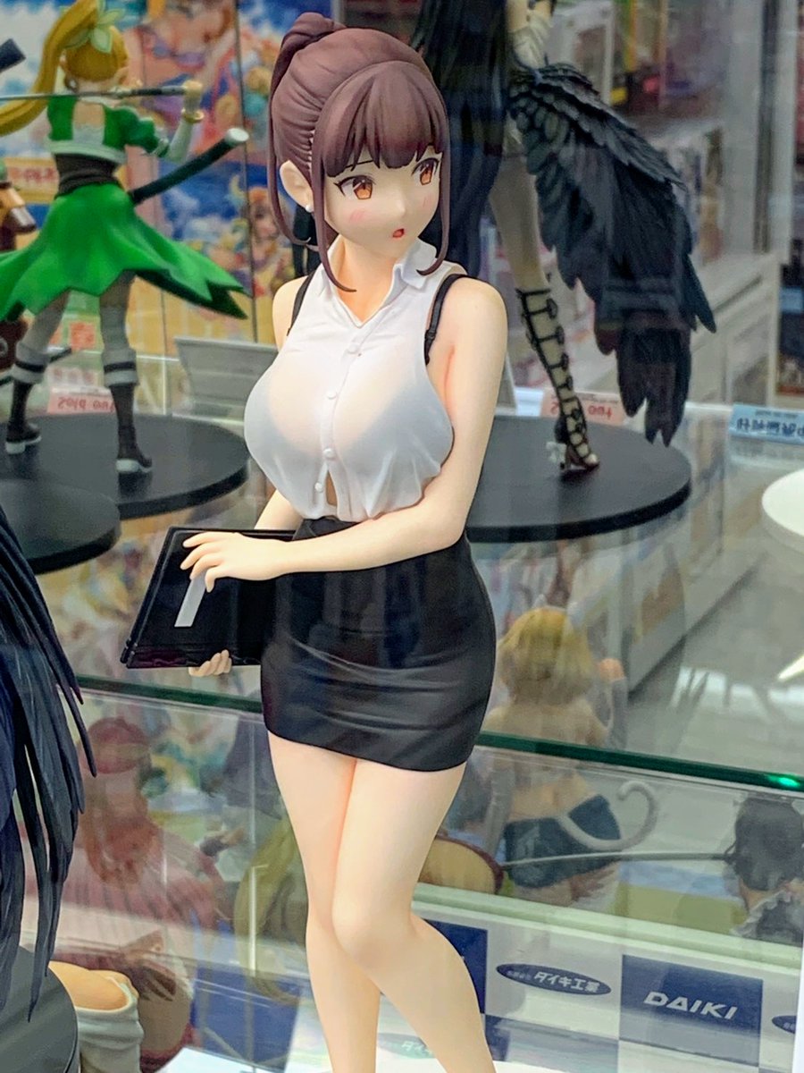 ポップキュンイラスト 担任の教師 フィキュア 桜 衣乃 フィキュアなど展示 フィギュア情報