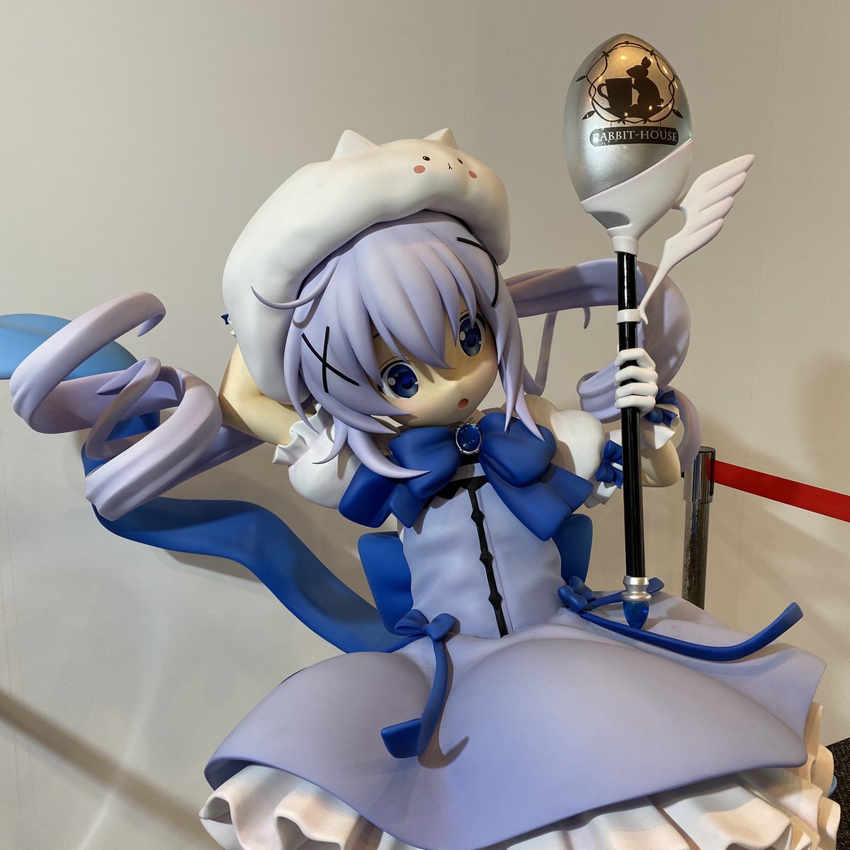 ご注文はうさぎですか 魔法少女チノ等身大フィギュア 展示 フィギュア情報