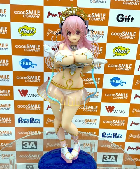 EywXzofVcAEXVZ6[1]