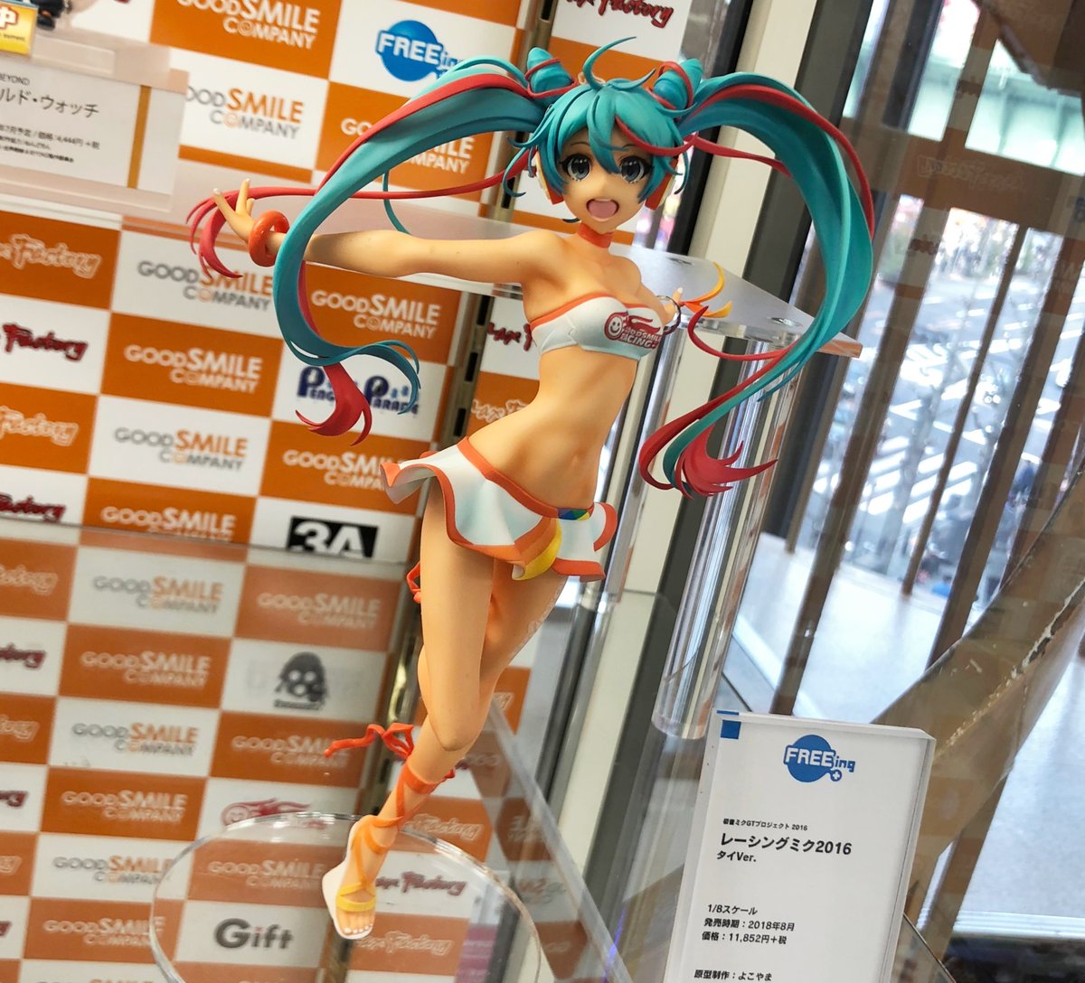 フィギュア レーシングミク16 タイver クリスカ ビャーチェノワ バニーver 展示中 フィギュア情報