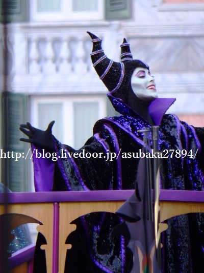 何のためらいもなく 潜る ｍｉｃｋｅｙ ｓ ｇｌｏｖｅ