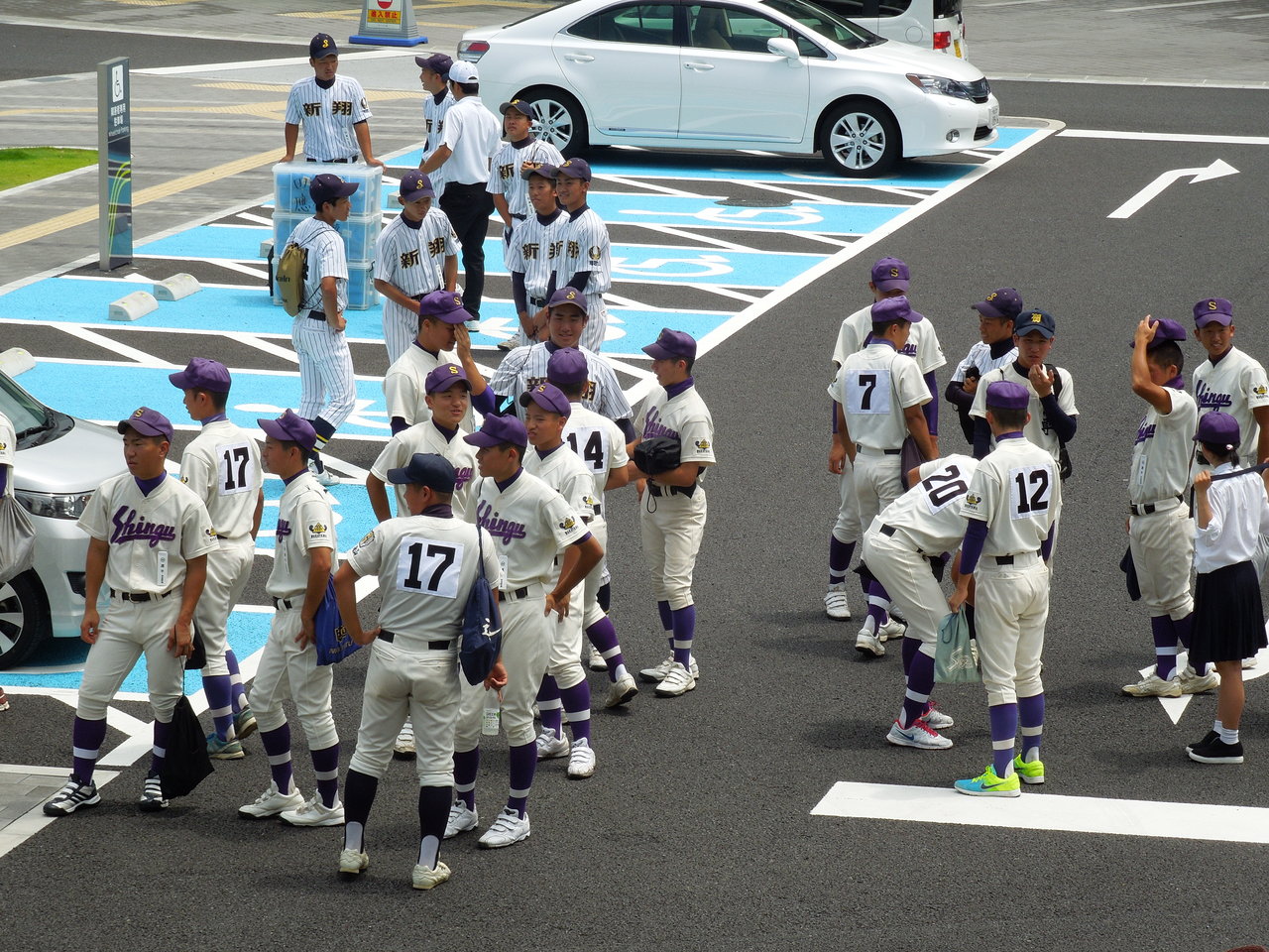 高校野球和歌山大会開幕!開会式見てきた のんびりいこれ 紀伊国の慎重な男 高校野球和歌山大会開幕!開会式見てきた のんびりいこれ 紀伊国の慎重な男