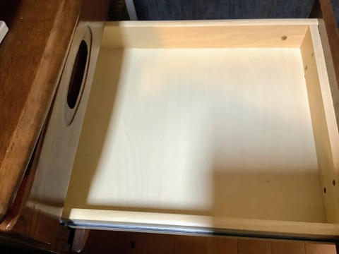 引き出しが空いた
