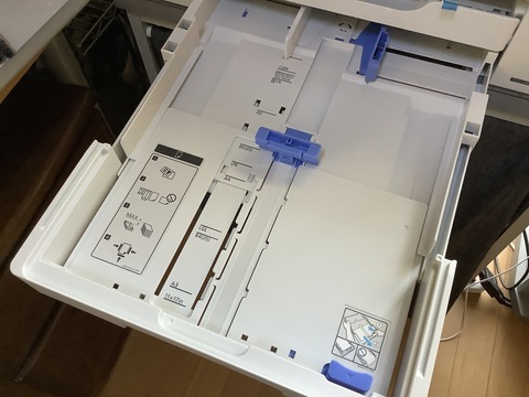 でかいカセット