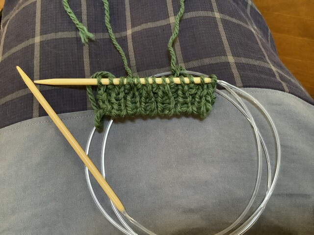 棒編み 別糸から編む一目ゴム編みをマスターした あすか倶楽部 セミリタイア主婦の多趣味生活