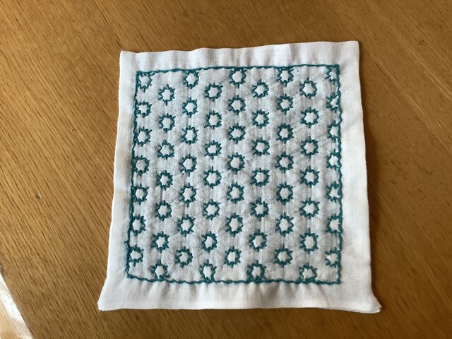 刺し子 こんぺいとう完成 隠しきれない毛もじゃ あすか倶楽部 多手芸生活と道具作り 刺し子 こんぺいとう完成 隠しきれない毛もじゃ あすか倶楽部 多手芸生活と道具作り