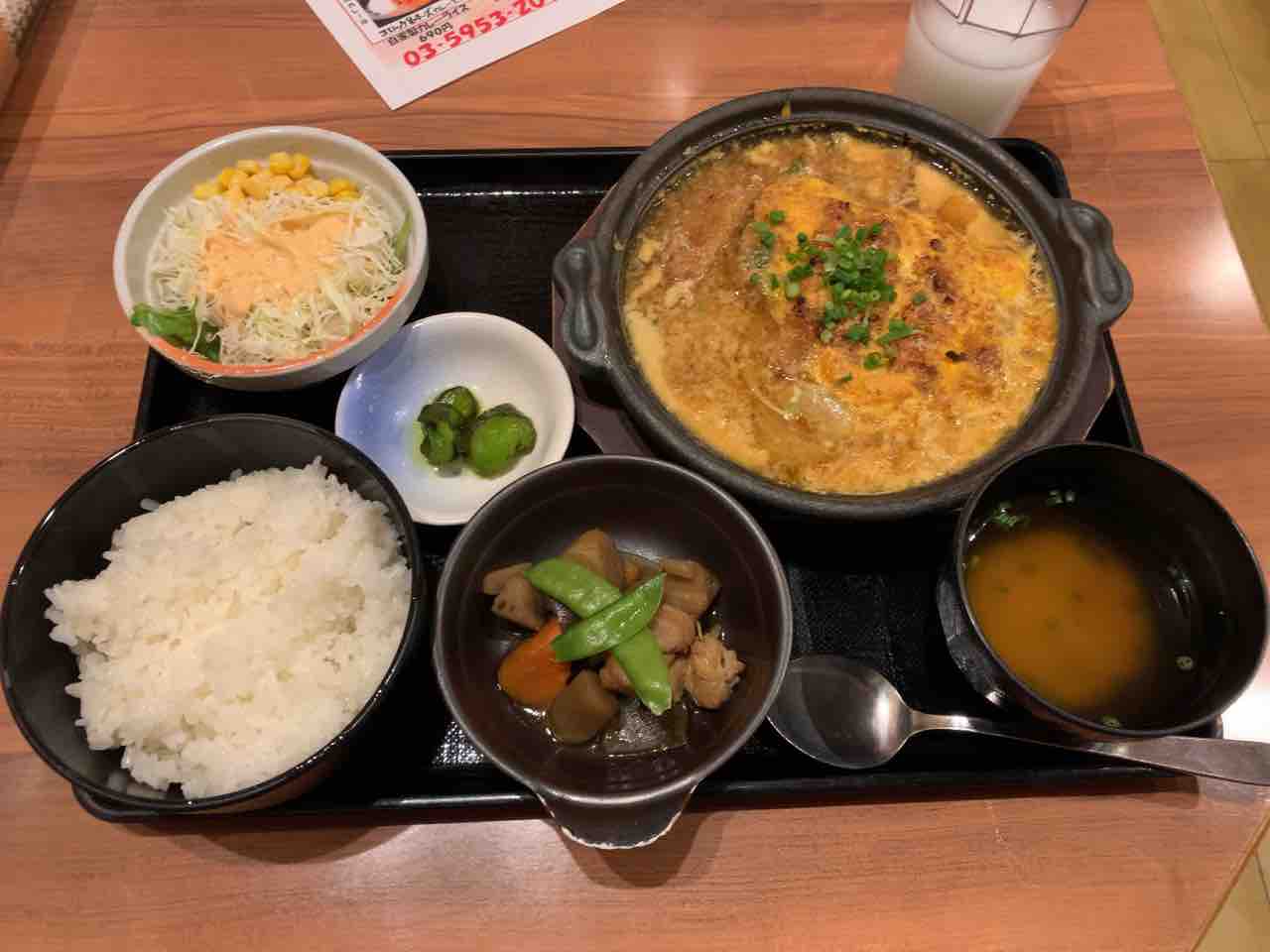 池袋駅南口の広くてゆったりランチ 都内っぷ