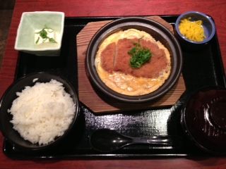 宇宙劇場内の庶民的ランチ 大宮埼玉っぷ