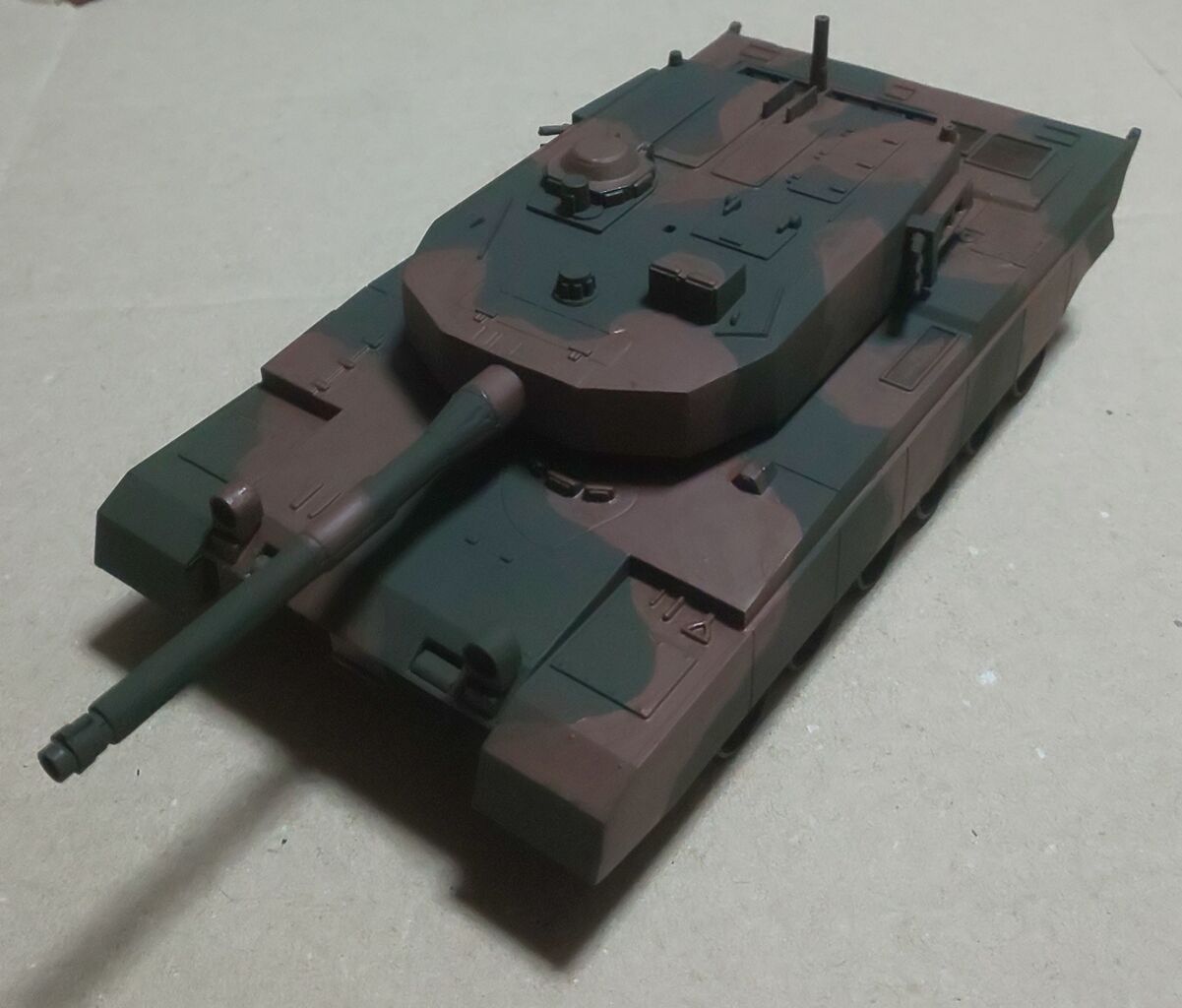 アリイ 1/48 90式戦車製作(塗装、完成) : kail9's modeling room