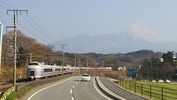 八ヶ岳(20140419)ローソン前「あずさ4号」