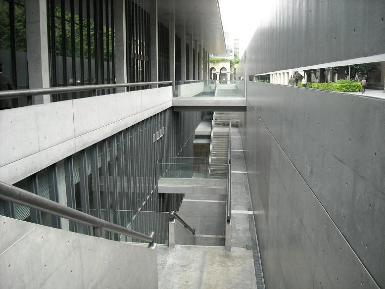 福武ホール見学会 イグレックの大学物語その後