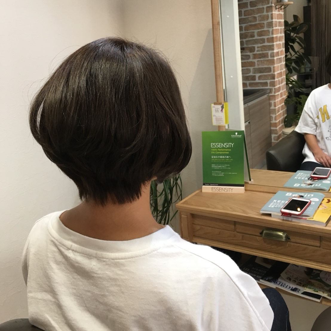 本日のお客様 ミディアムからバッサリ グラデーションボブ 鹿児島の美容室 アトリエルッカ