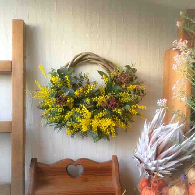 ミモザ ミモザのナチュラルリース ドライフラワーリースの通販 By Peko S Shop ラクマ くなります Shineray Com Br