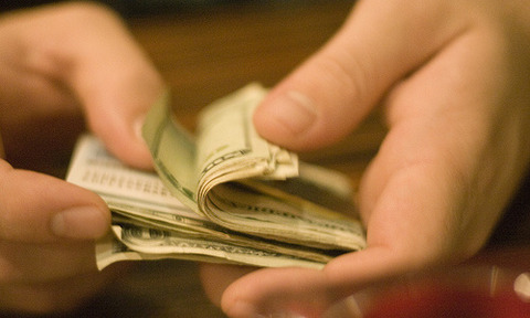 100625_moneymoney