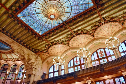 the-palau-de-la-musica-catalana-4403098_1920