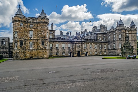 holyroodhouse-1591006_1920