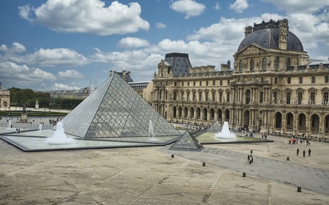 paris-4788344_1920