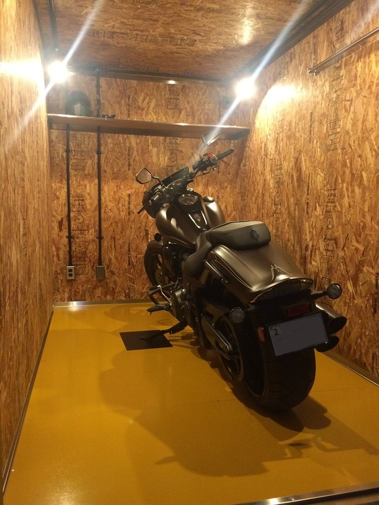 バイクが納車されました バイクガレージ ガレージハウスと徒然草