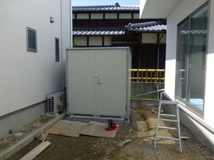 agou03