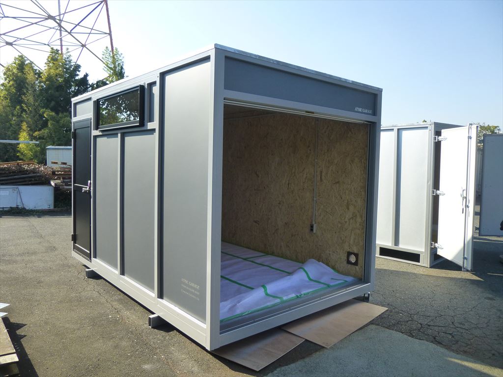 イーグルガレージ納品前作業 ガレージハウスと徒然草