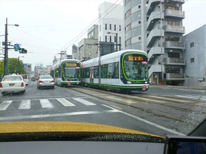 az012