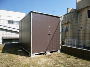 bt004