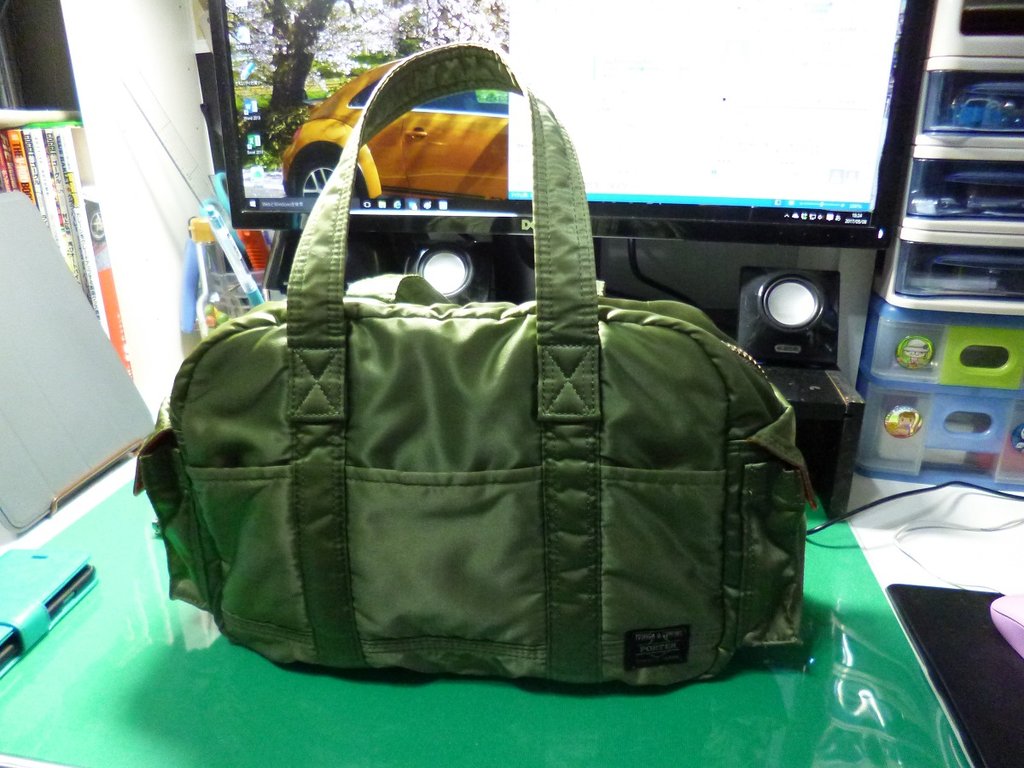Porter ボストンバッグ ショルダーストラップ付き ポーターボストンにショルダーベルトを取り付け : ガレージハウスと徒然草