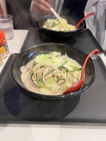 2025-12-11_12-41-11_032