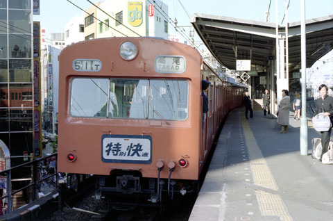 P735
