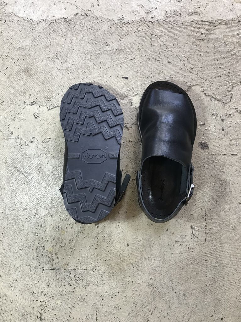 サンダル と思うなかれ、ですぞ。栃木レザー シューズ shoes