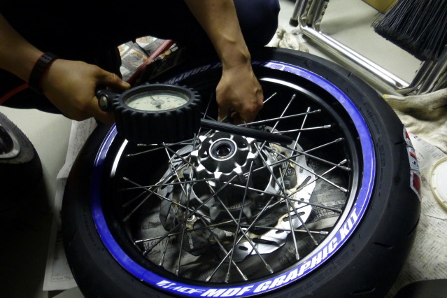 WR250X タイヤ交換 : Atsu26 Blog WR250X タイヤ交換 : Atsu26 Blog