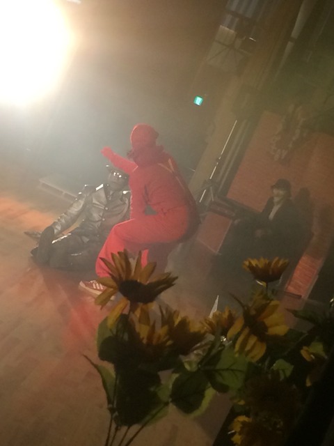 2015-10-27-13-53-47