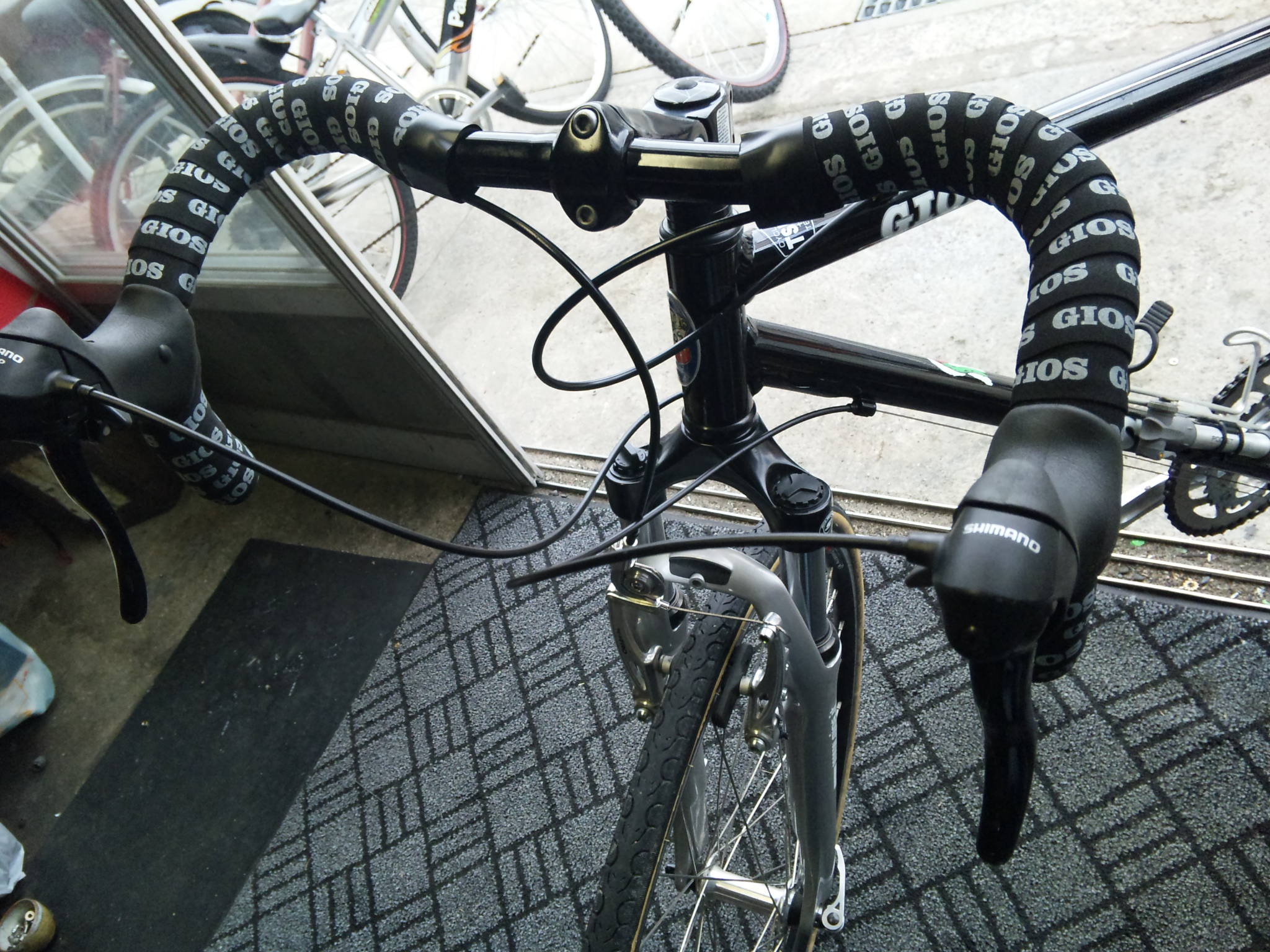 【美品・整備済】ジオス　CELE チェレ　24速　クロスバイク　CT440mm 美品・整備済】ジオス CELE チェレ 24速 クロスバイク CT440mm