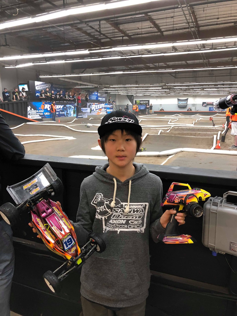加藤航輝選手reedyレースを戦う Uree