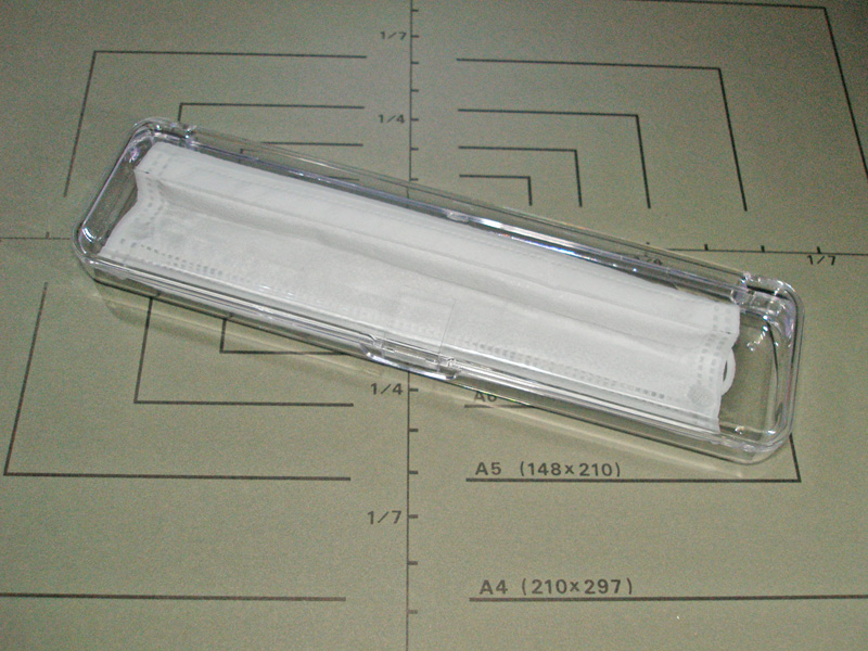 百均のプチスリムペンケースがマスクケースとしてけっこう使えると思う あつ花blog