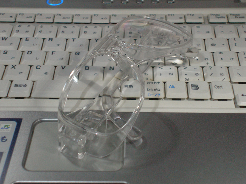 百均に売ってる花粉用ゴーグル 花粉メガネ はどれもこれも小さいのでとくに男は要注意 あつ花blog