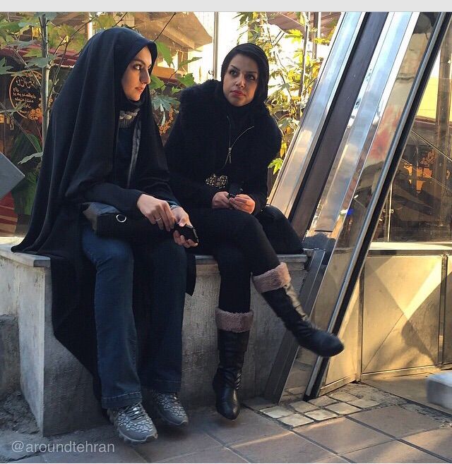 イランの女性はお洒落好き イランファッション事情 その4 ペルシャ猫は空をとぶ イランの女性はお洒落好き イランファッション事情 その4 ペルシャ猫は空をとぶ