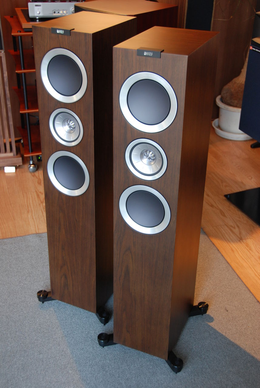 kef r700