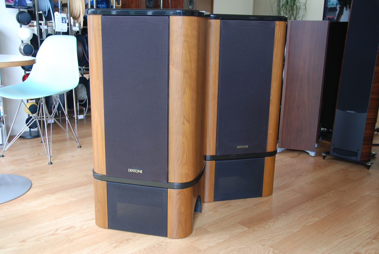 DIATONE 
